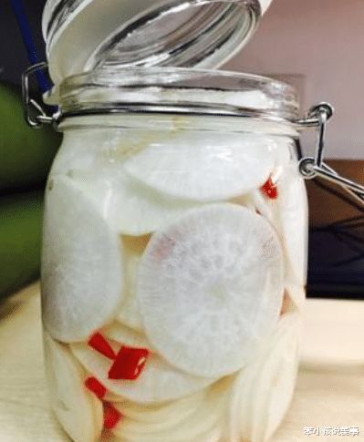 腌蘿卜片的秘訣 放它勝過糖醋，脆爽入味，一口停不下來